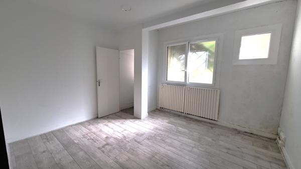 Local commercial Dax 5 pièces 68 m2