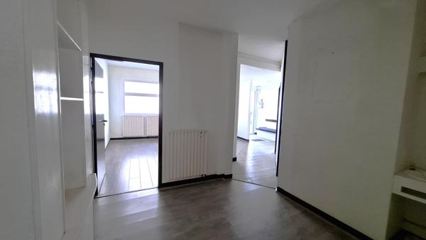 Local commercial Dax 5 pièces 68 m2