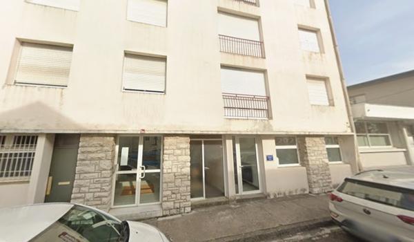 Local commercial Dax 5 pièces 68 m2