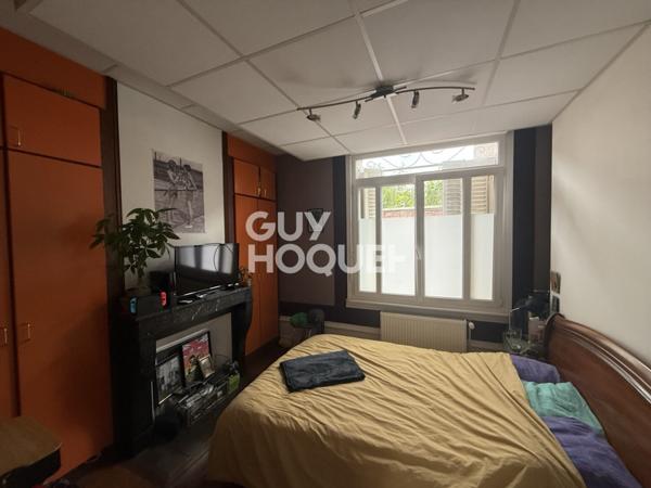 SAINT PIERRE - IMMEUBLE DE RAPPORT D'ENVIRON 95M² COMPRENANT 5 LOTS