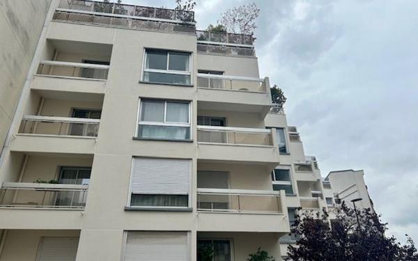 Appartement à louer    1 pièce •  Boulogne-Billancourt