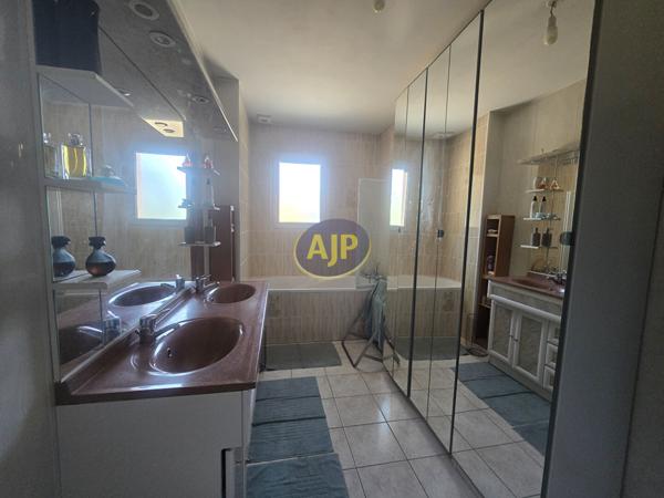 Vente maison Guemene Penfao : 362 960 € - AJP By Marie