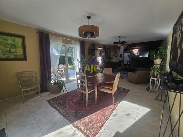 Vente maison Guemene Penfao : 362 960 € - AJP By Marie