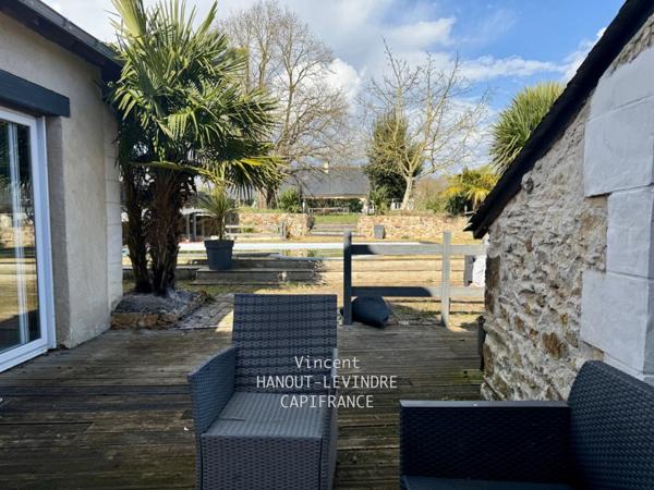 Maison à vendre 12 pièces SCEAUX D'ANJOU (49)