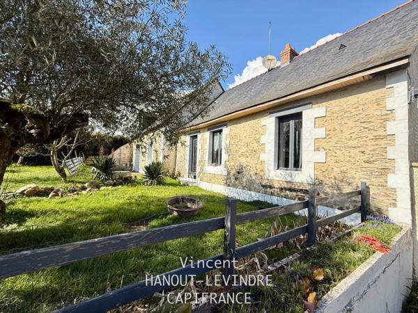 Maison à vendre 12 pièces SCEAUX D'ANJOU (49)