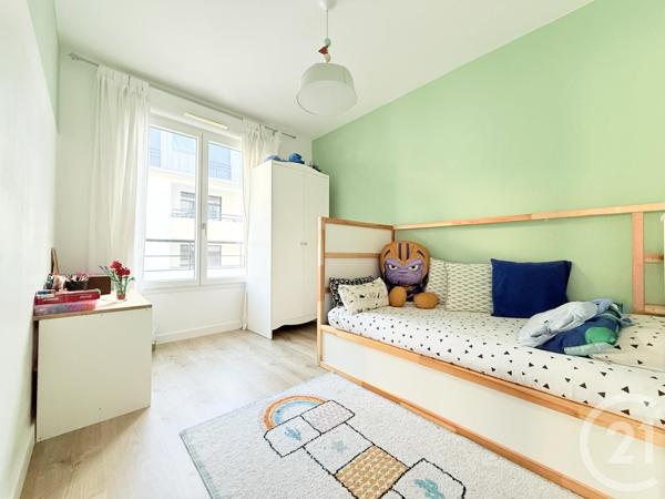 Appartement F4 à vendre  4 pièces - 80,31 m2 ST OUEN - 93