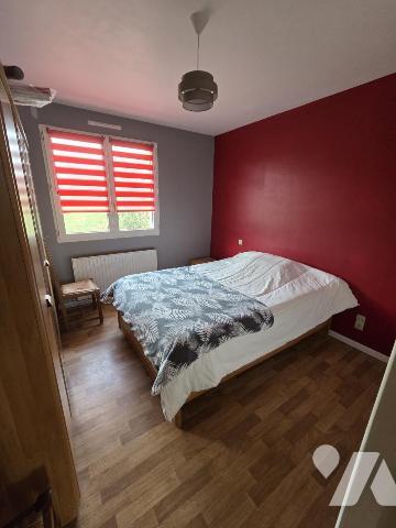 Pavillon familial en campagne à Jallais 