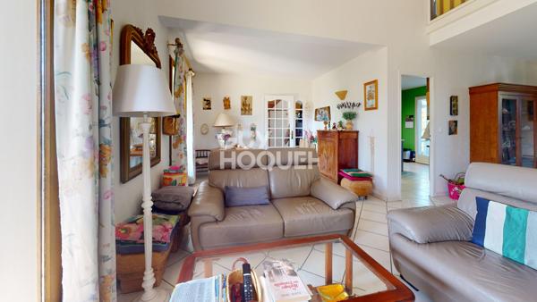 Maison familiale de 154 m2 sur une parcelle d'environ 580 m2