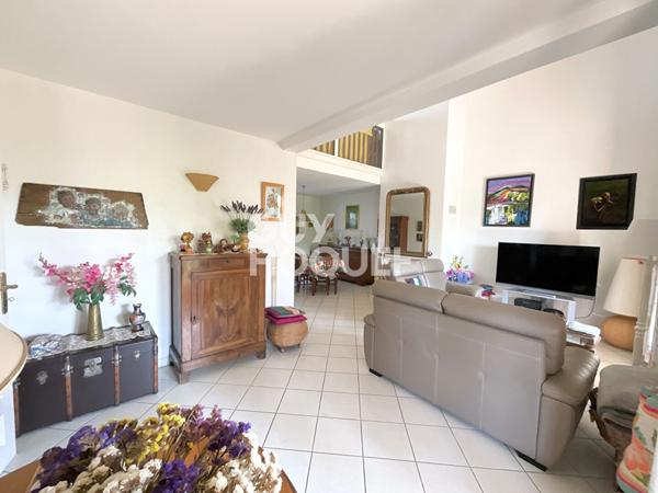 Maison familiale de 154 m2 sur une parcelle d'environ 580 m2