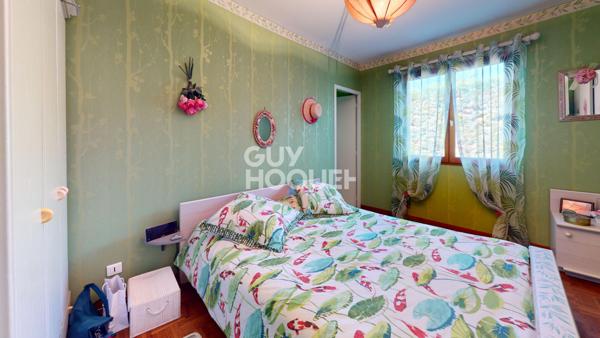 Maison familiale de 154 m2 sur une parcelle d'environ 580 m2