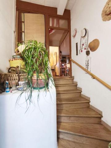 Appartement T3 60 m2 cave et jardinet