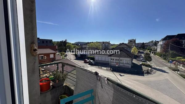Vente                                                      Appartement
                        
                     6 pièces                      149 m2                     à Lons-le-Saunier
