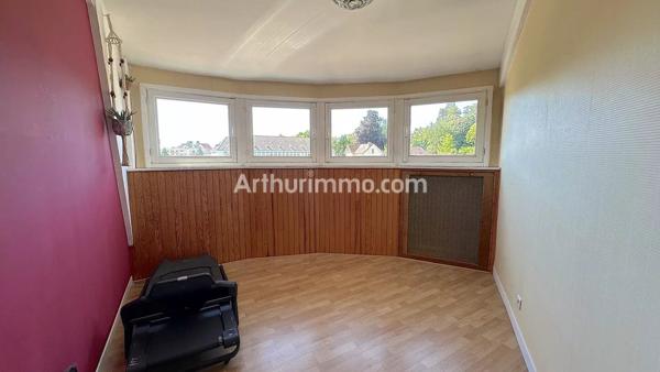 Vente                                                      Appartement
                        
                     6 pièces                      149 m2                     à Lons-le-Saunier