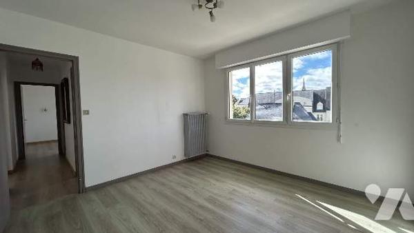 Appartement 2 CHAMBRES, BALCON, ASCENSEUR, PARKING