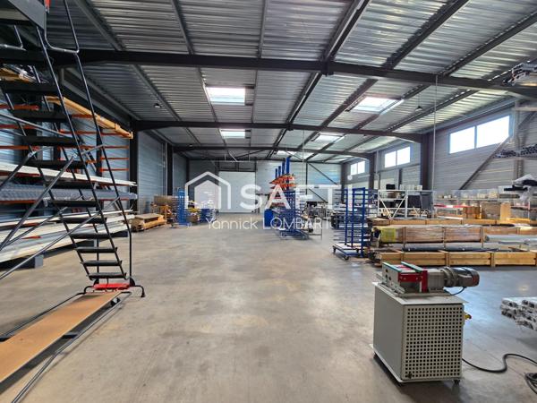 LOCAL INDUSTRIEL 1000 M² à 5 minutes de l'autoroute A68