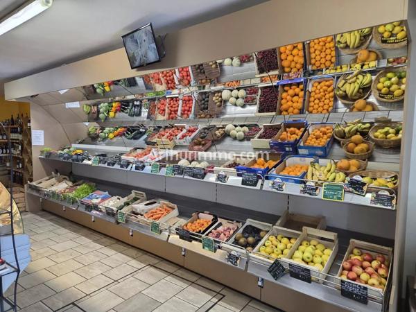 Vente                                                      Fonds de commerce
                        
                                                            à Pont-de-Poitte