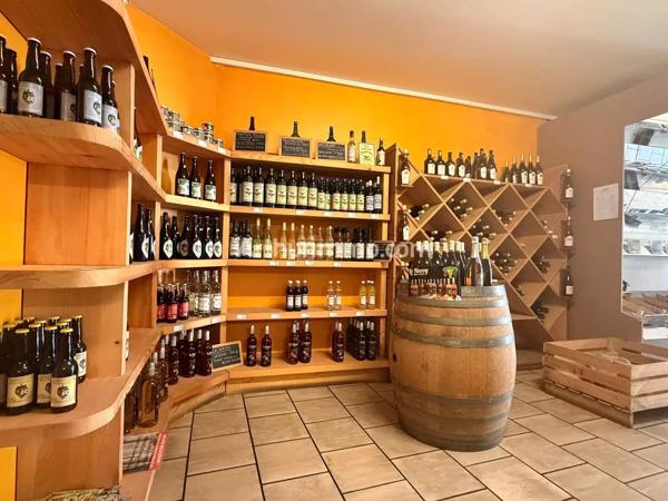 Vente                                                      Fonds de commerce
                        
                                                            à Pont-de-Poitte