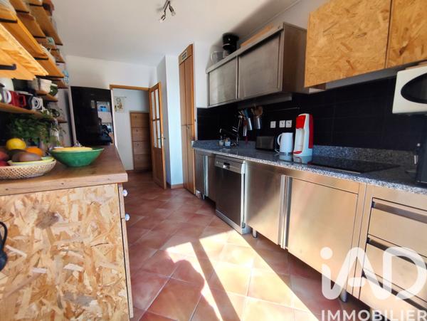Appartement à vendre 4 pièces 87 m² Hyères