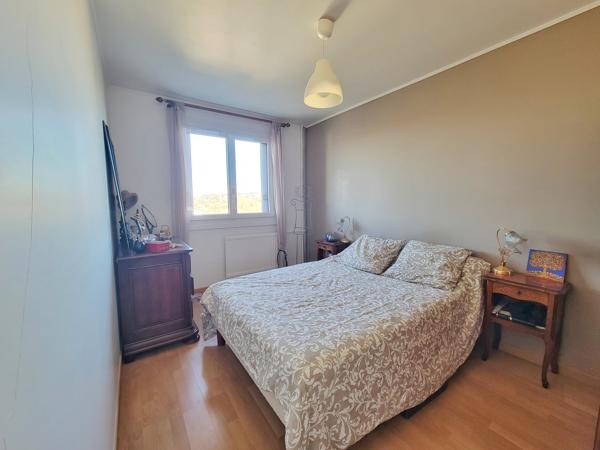 Appartement 5 pièce(s) 4 chambre(s) 94 m²