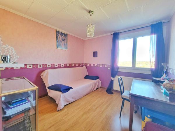 Appartement 5 pièce(s) 4 chambre(s) 94 m²