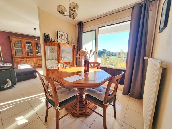 Appartement 5 pièce(s) 4 chambre(s) 94 m²