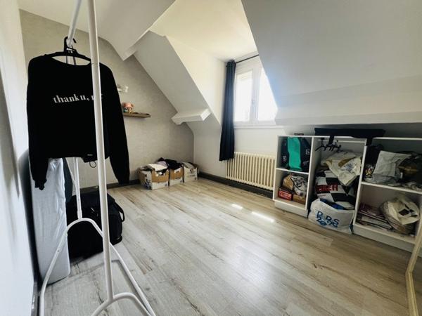 Maison à vendre 125 000 € Ainay-le-Vieil 7 p 165 m² DPE C