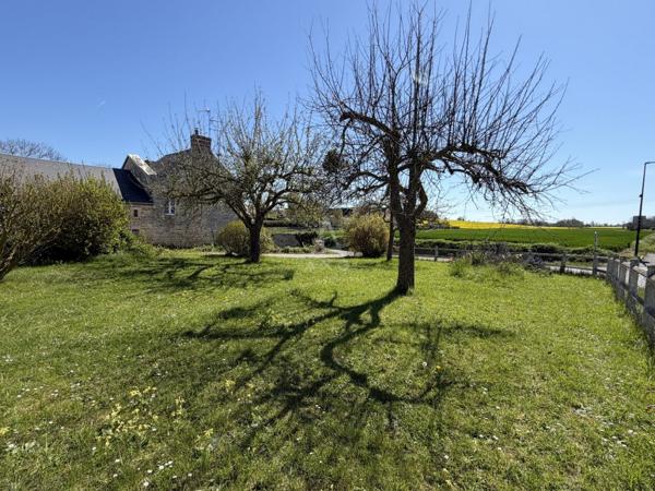 Terrain constructible 430m² – St Manvieu – libre constructeur