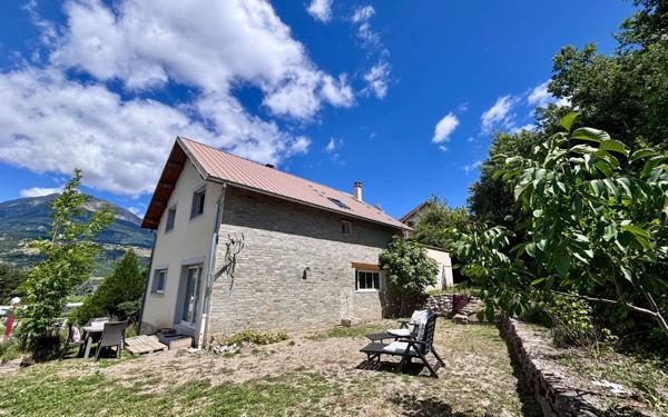 Maison à vendre    5 pièces •  Savines-le-Lac