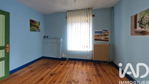 Maison à vendre 11 pièces 295 m² Sommières-du-Clain