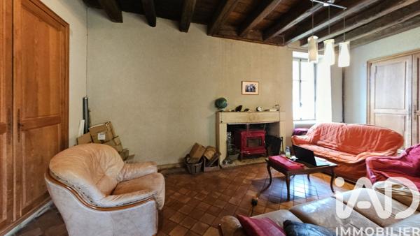 Maison à vendre 11 pièces 295 m² Sommières-du-Clain
