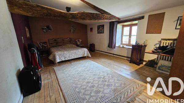 Maison à vendre 11 pièces 295 m² Sommières-du-Clain