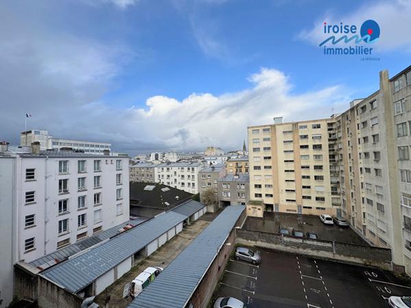 CHAMBRE DE BONNE 10.73 M²