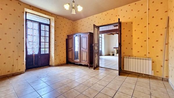 Maison vigneronne Escales 7 pièce(s) 220 m2