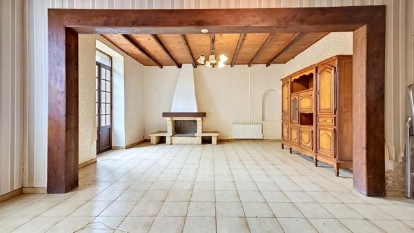 Maison vigneronne Escales 7 pièce(s) 220 m2