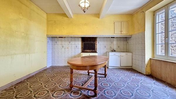 Maison vigneronne Escales 7 pièce(s) 220 m2