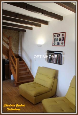 Maison de charme au cœur d’un village – À moins de 10 minutes de MONTMOREAU