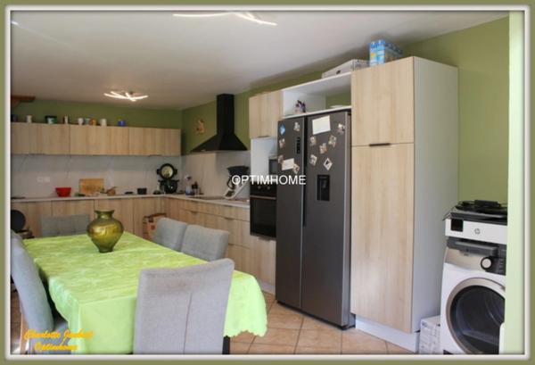 Maison de charme au cœur d’un village – À moins de 10 minutes de MONTMOREAU