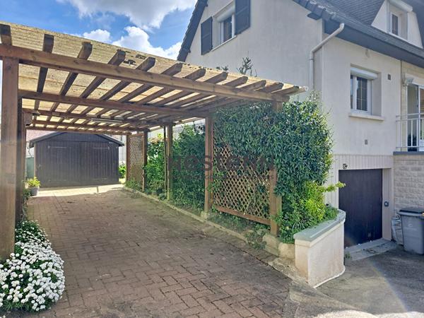 vendre en exclusivité Maison au calme, idéalement située à Colleville-Montgomery