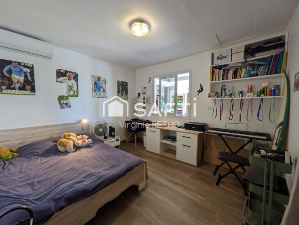 Belle maison de plain-pied, vue mer