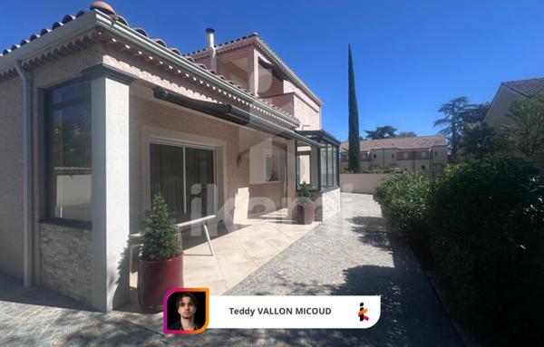 Maison de 145 m²