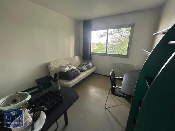 Appartement à louer 1 pièce 15.78m²