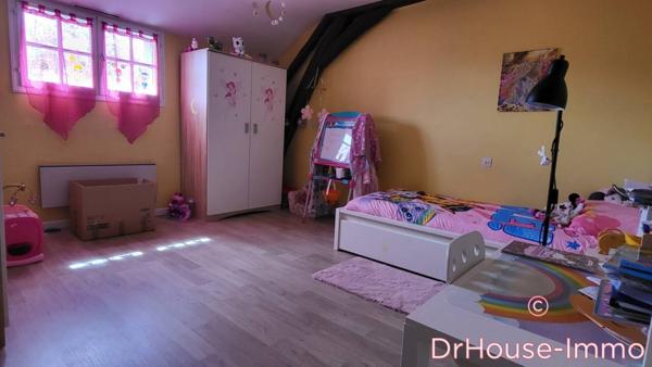 Maison à vendre 6 pièces de 151 m²