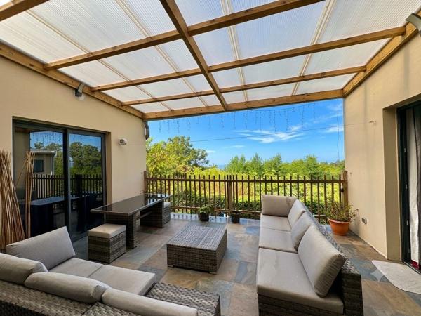 Maison meublée T4 de 115 m² à louer au Tampon 97430