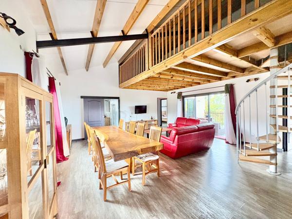 Maison meublée T4 de 115 m² à louer au Tampon 97430