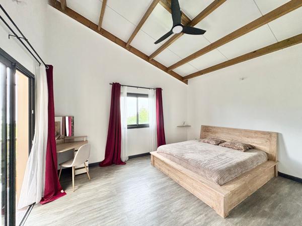 Maison meublée T4 de 115 m² à louer au Tampon 97430