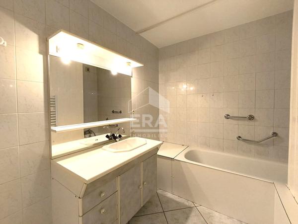 Appartement Annecy 3 pièce(s) 66.54 m2