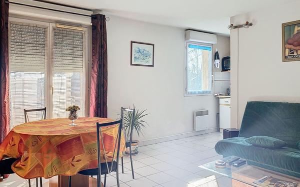 Appartement à vendre    2 pièces • 45 m2 Avignon