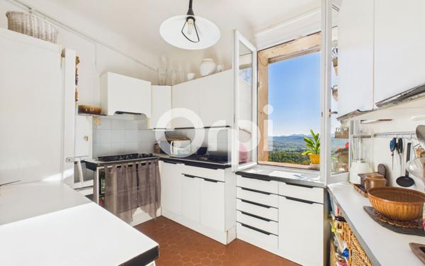 Appartement à vendre    5 pièces • 78,08 m2 Tourrettes