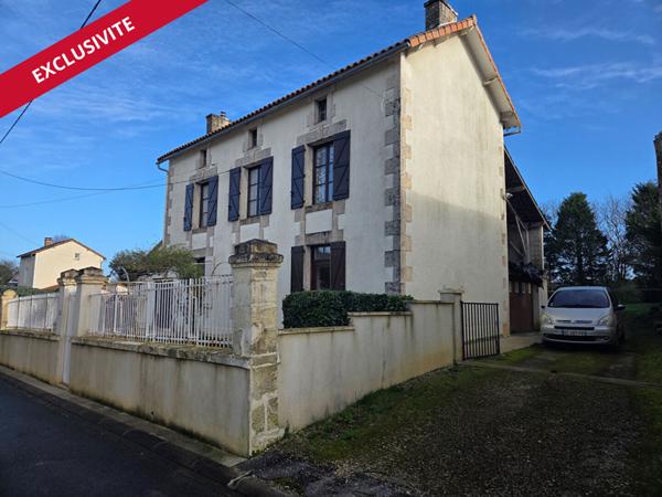 Maison centre ville de CIVRAY