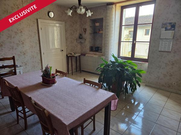 Maison centre ville de CIVRAY